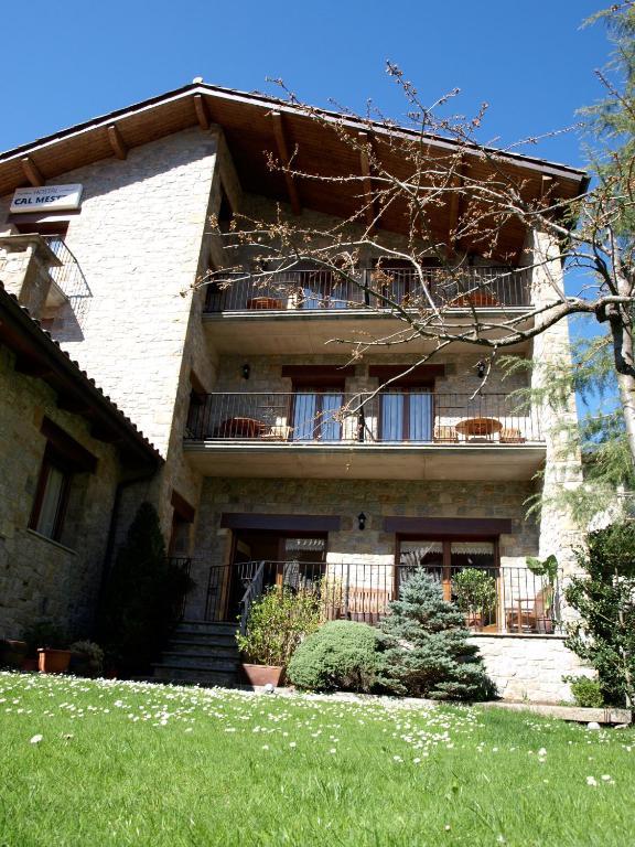 Hostal Cal Mestre Vilallonga de Ter Zewnętrze zdjęcie